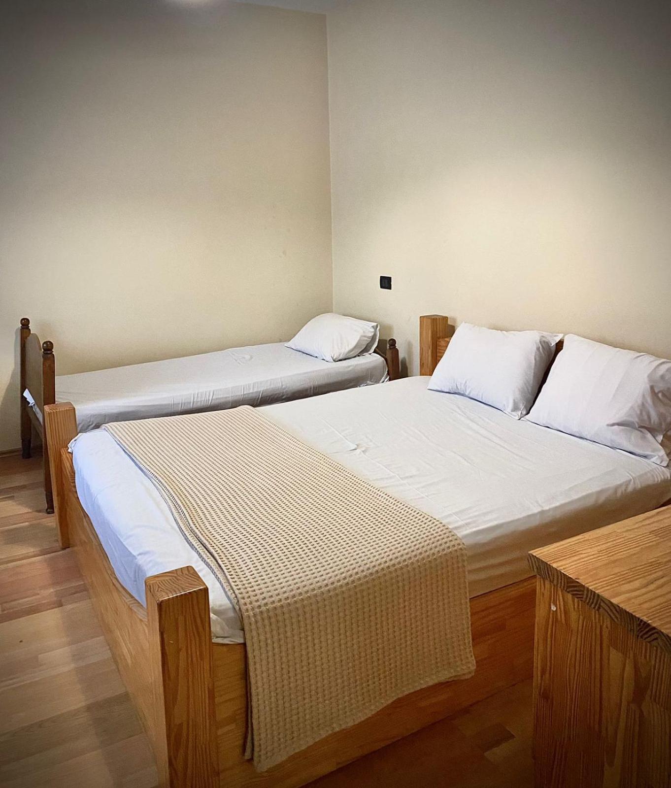 Park 1 Hotel Tirana