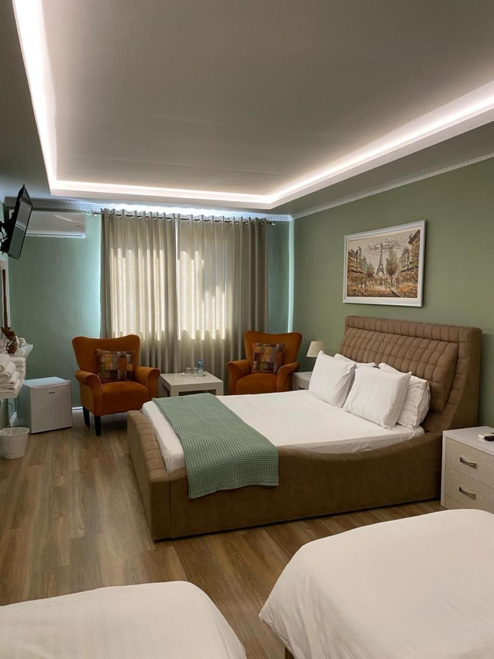 Park 1 Hotel