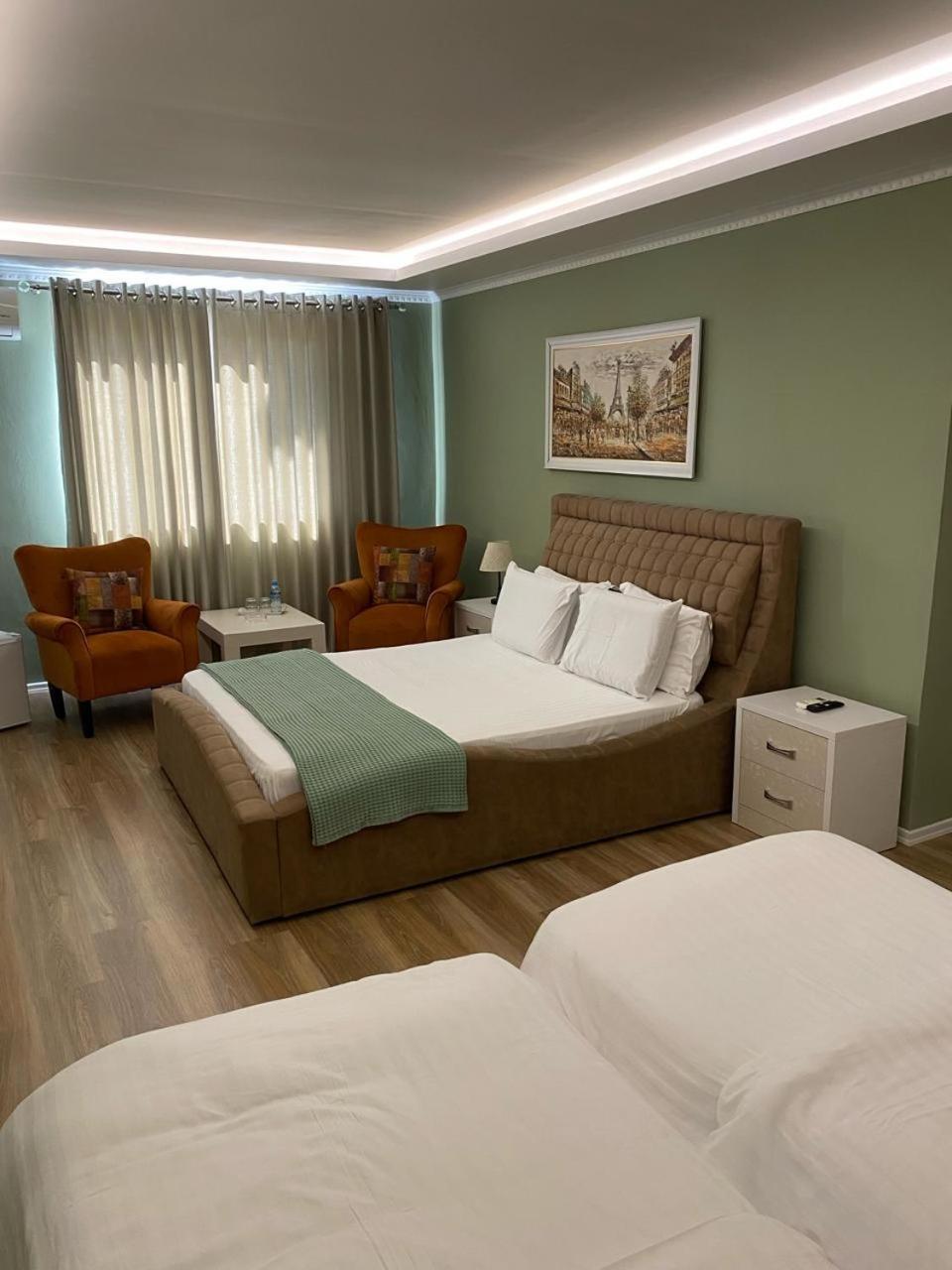Park 1 Hotel Tirana