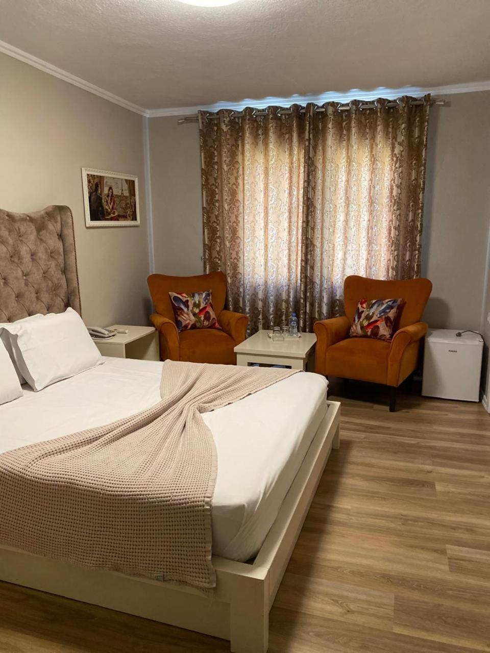 Hotel Park 1 Tirana